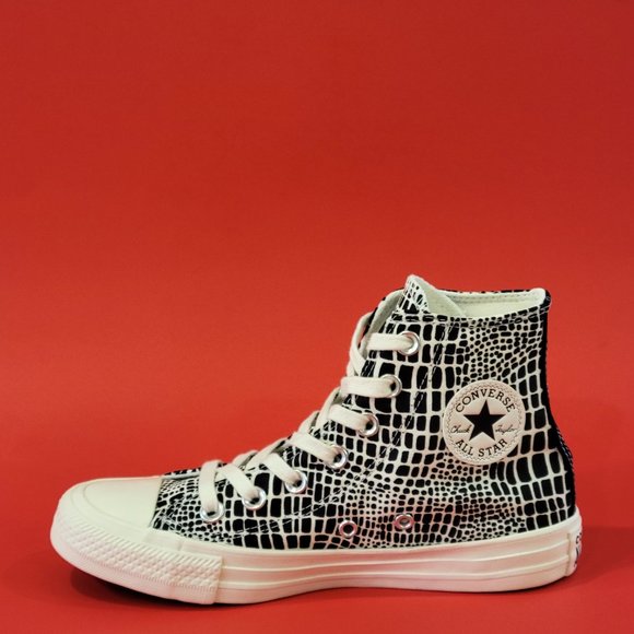 Converse CTAS High Top Digital Daze Women's Sneakers 570311F NWT - Picture 3 of 6